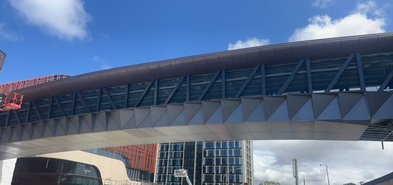 Reflection Aluminum ceiling:New Footscray Hospital